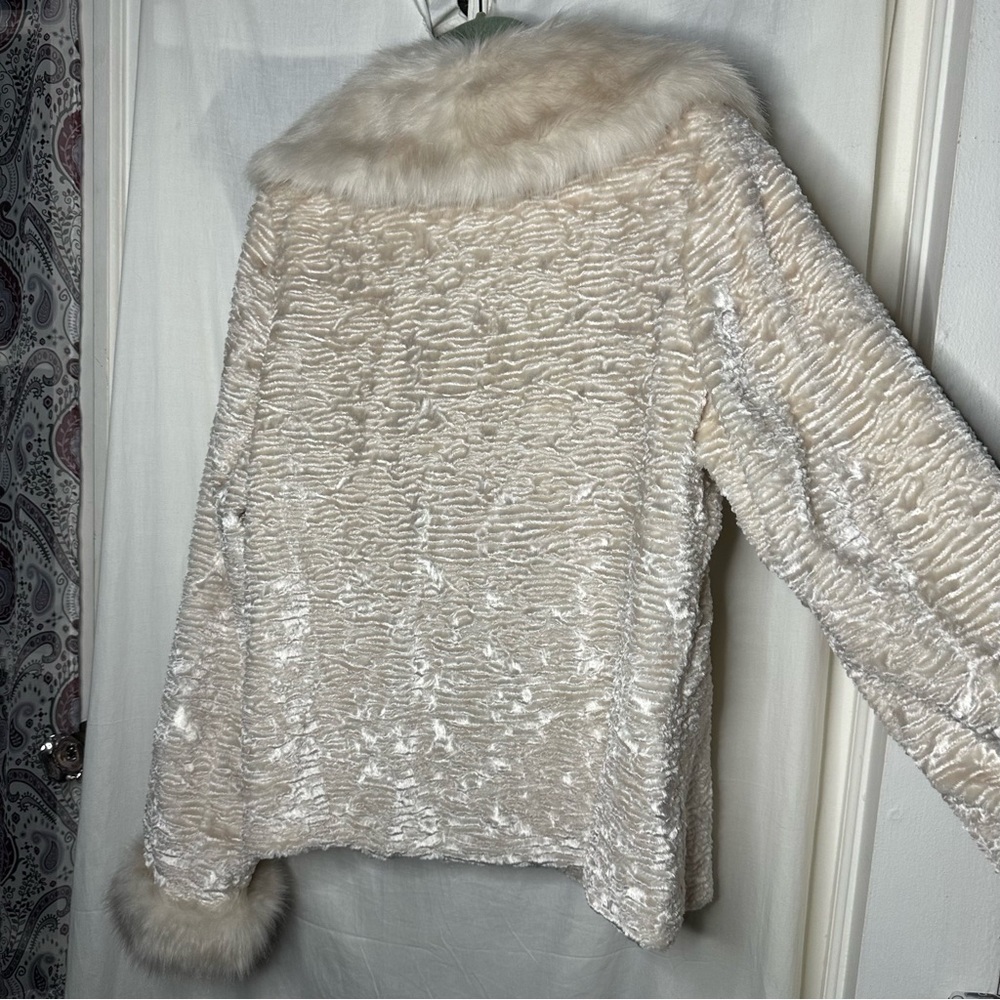 NWOT Dennis Basso Soft Faux Fur & Velvet Ivory Coat | Medium - Picture 12 of 14